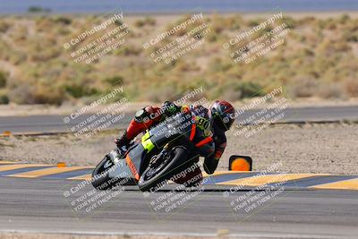 media/Oct-08-2023-CVMA (Sun) [[dbfe88ae3c]]/Race 3 Amateur Supersport Middleweight/